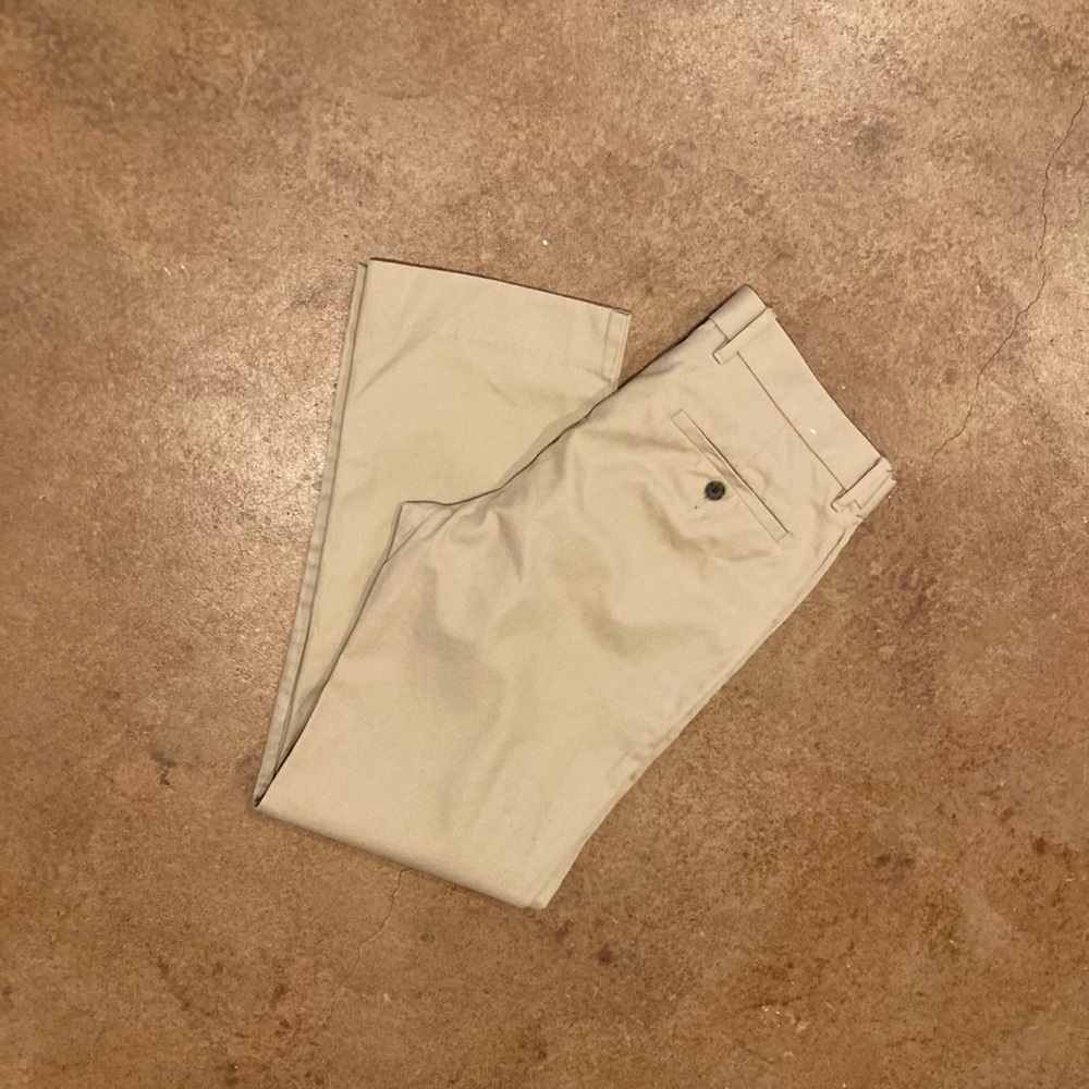 Gap khakis men